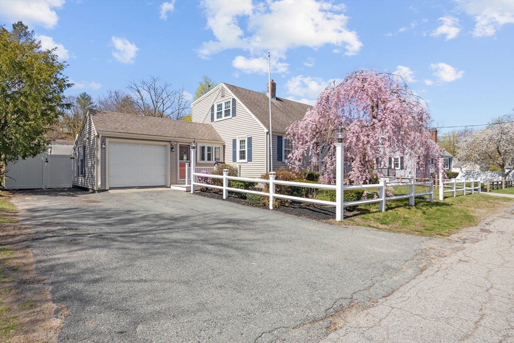 16 Marion Rd