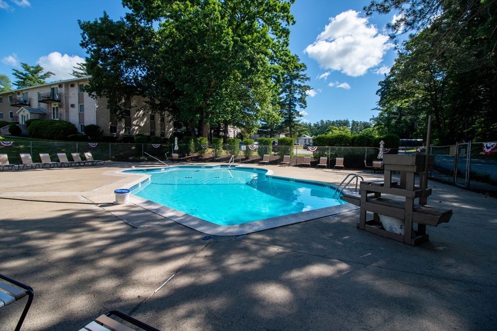 440 North Ave 164