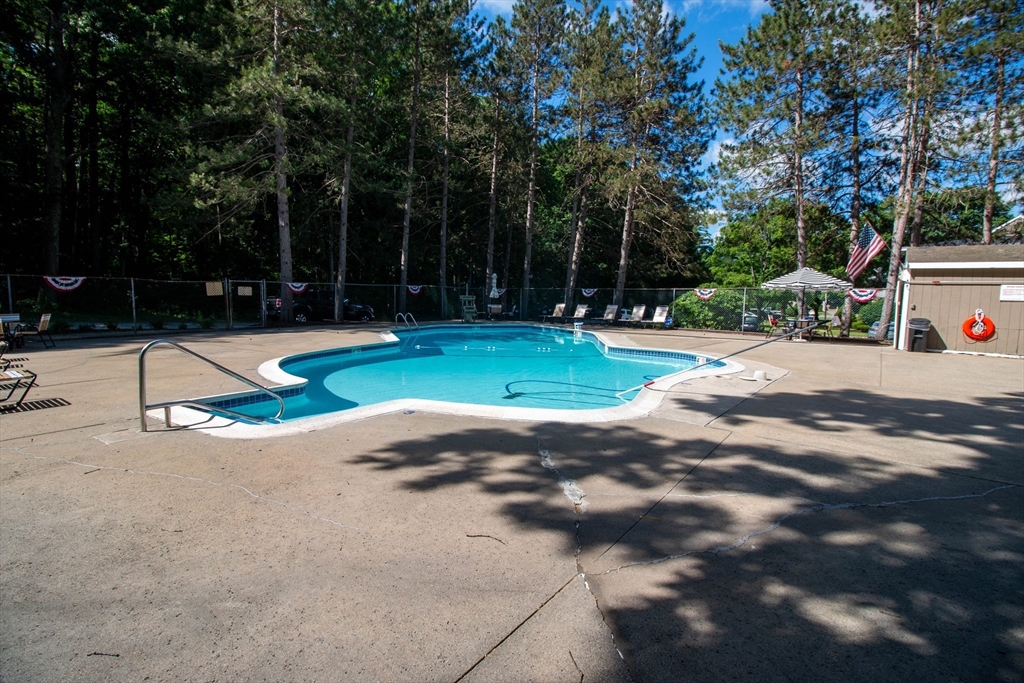 440 North Ave 164