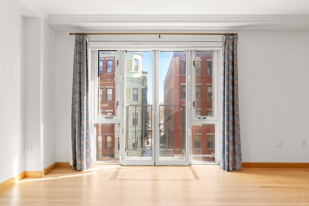 350 North Street 301