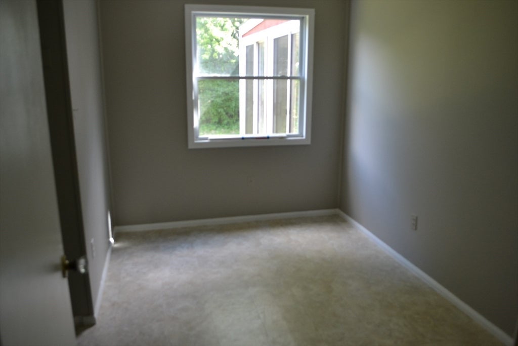 31 Winslow Ave, Leicester, MA, 31 Winslow Ave, Leicester, MA Photo #13