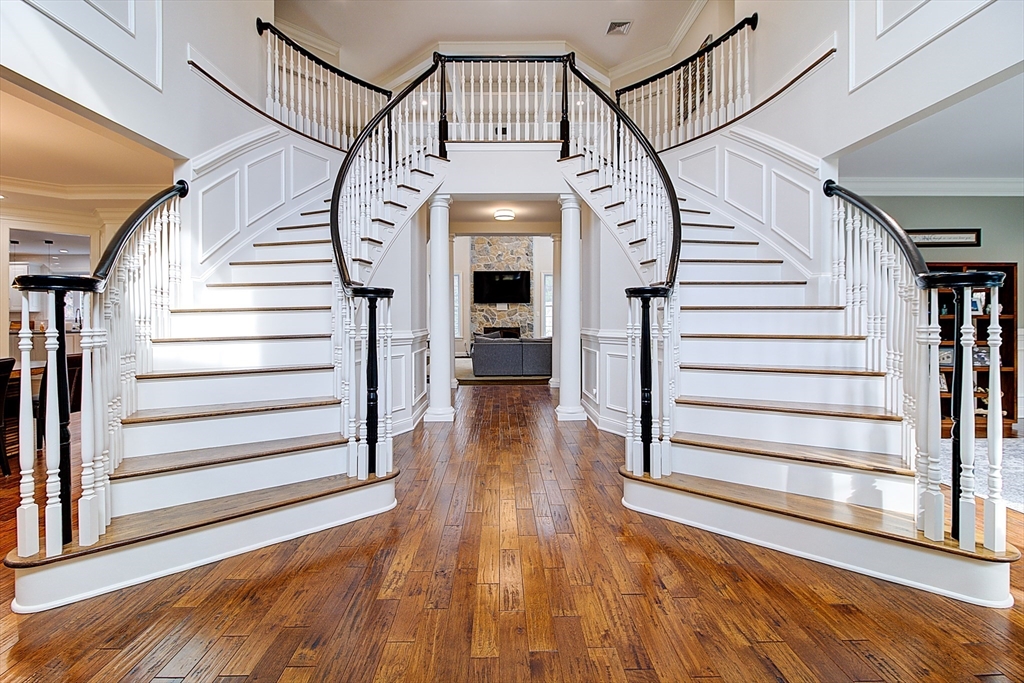 44 Mill Brook Avenue