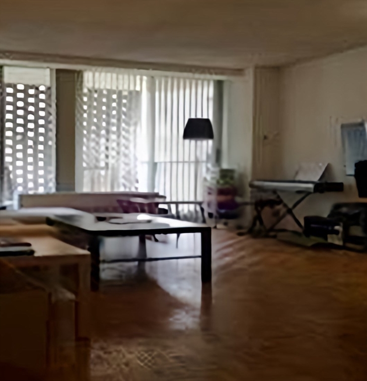 44 Washington Street 702