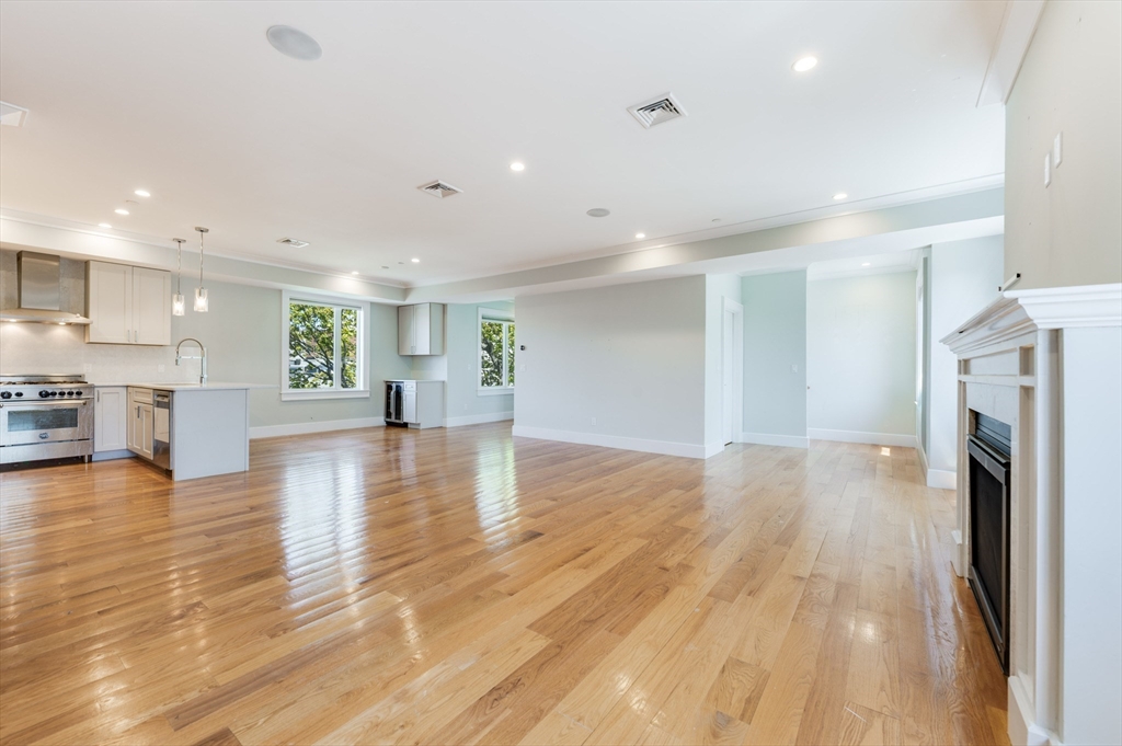 17 Vinton Street 5