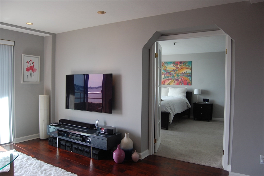 382 Ocean Ave 802