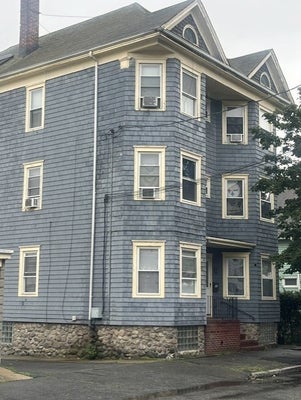 492 N FRONT ST, NEW BEDFORD, MA 02746 - Image cae01b5641510e15f026ad61e57eb81a/2000772381
