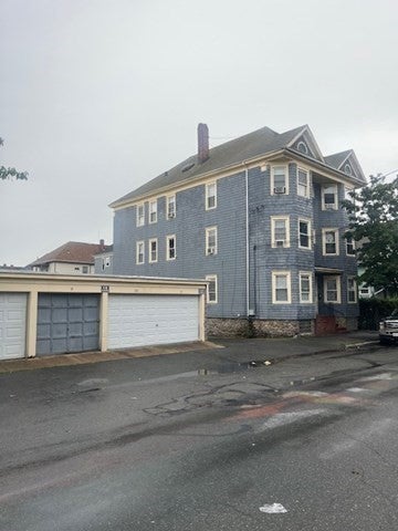 492 N Front St
