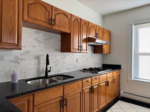 1086 Dorchester Ave 3F Boston MA 02125