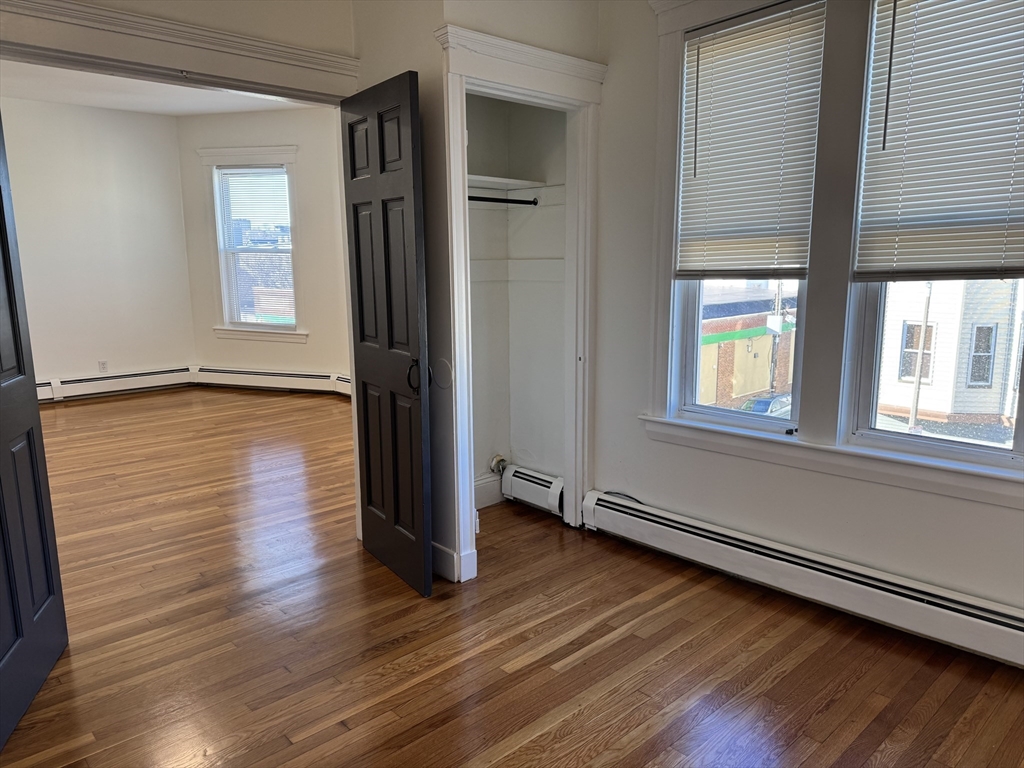 1086 Dorchester Ave 3F