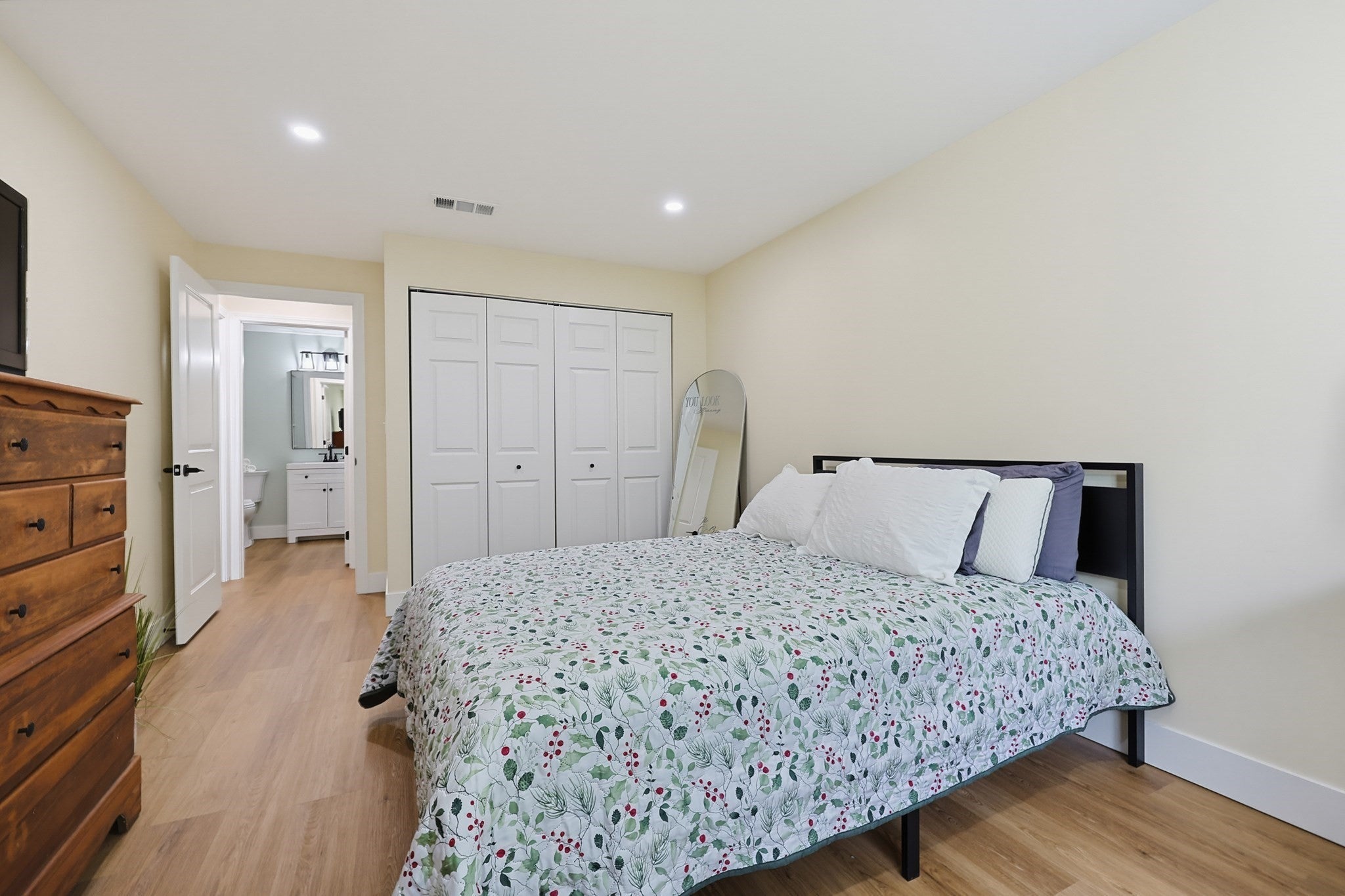 811 Franklin Crossing Rd #811, Franklin, MA, 811 Franklin Crossing Rd #811, Franklin, MA Photo #25