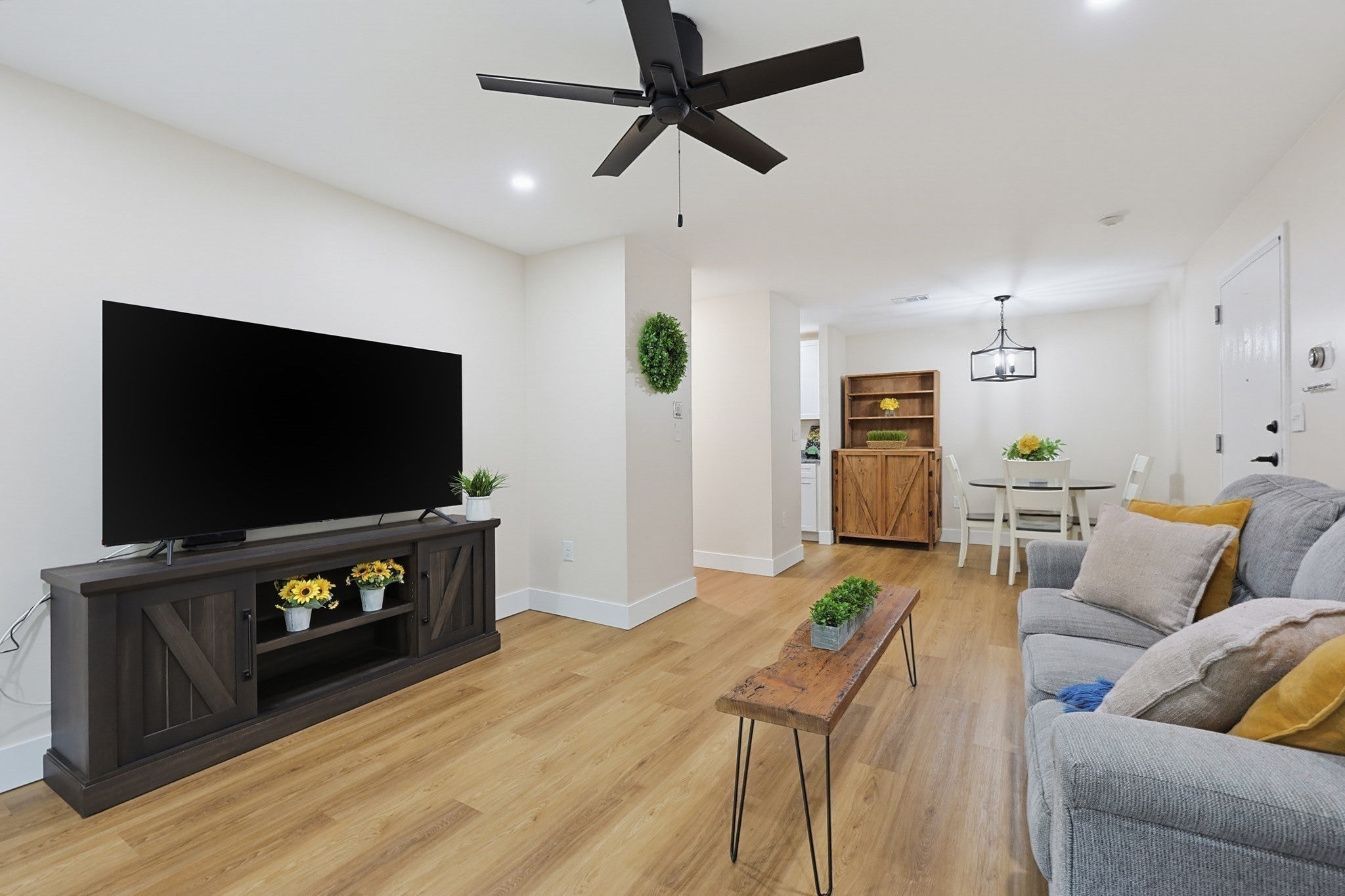 811 Franklin Crossing Rd #811, Franklin, MA, 811 Franklin Crossing Rd #811, Franklin, MA Photo #2