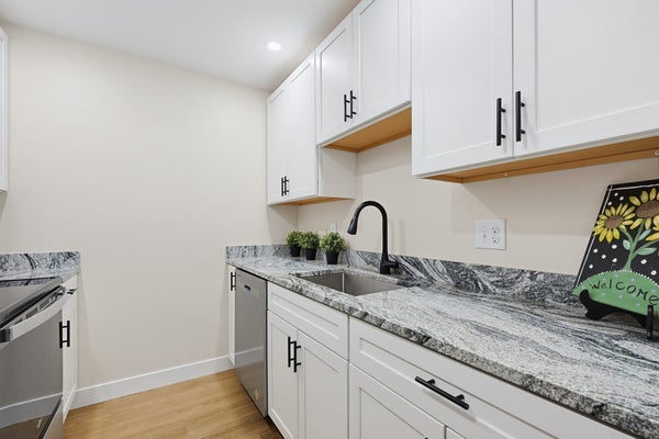 811 FRANKLIN CROSSING RD # 811, FRANKLIN, MA 02038 - Image cae4f9dde6630d3ef3c73a4182bc3a1e/3868766611