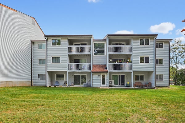 811 FRANKLIN CROSSING RD # 811, FRANKLIN, MA 02038 - Image cae4f9dde6630d3ef3c73a4182bc3a1e/3964442204