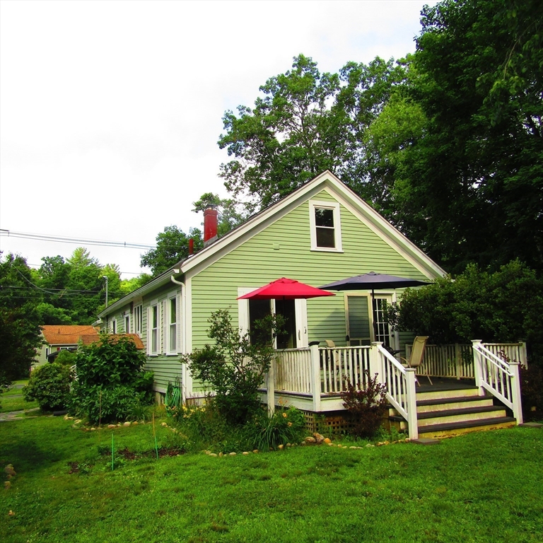 465 Spring Street