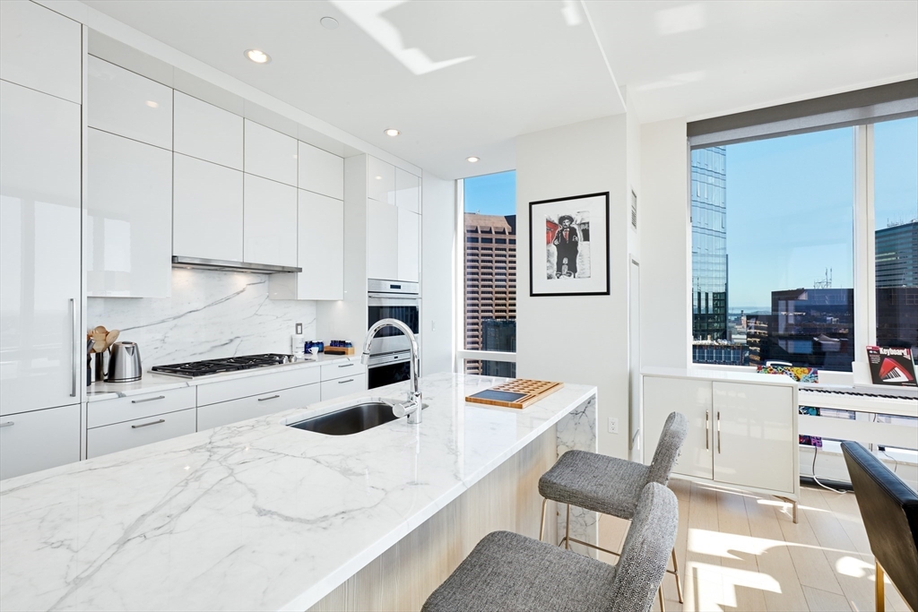 1 Franklin St 4110