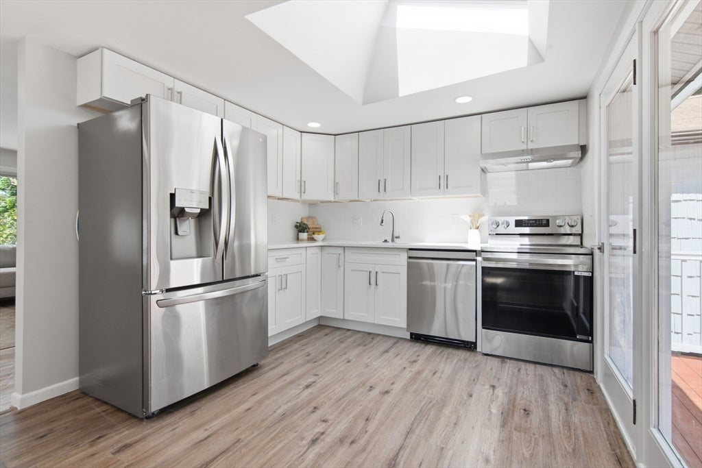 1 Belnap Rd, Boston, MA Photo #8
