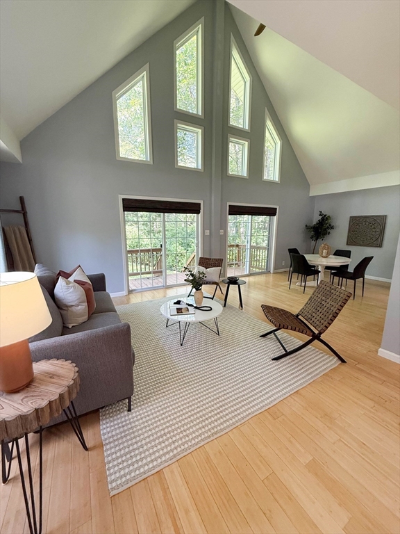 267 Carlisle Rd