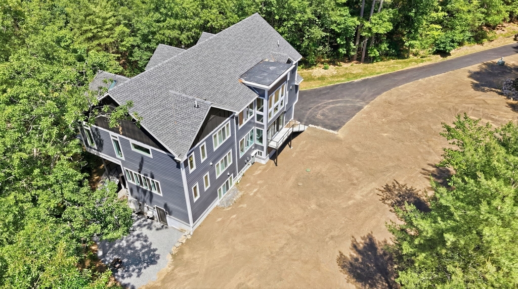 8 Mill Rd