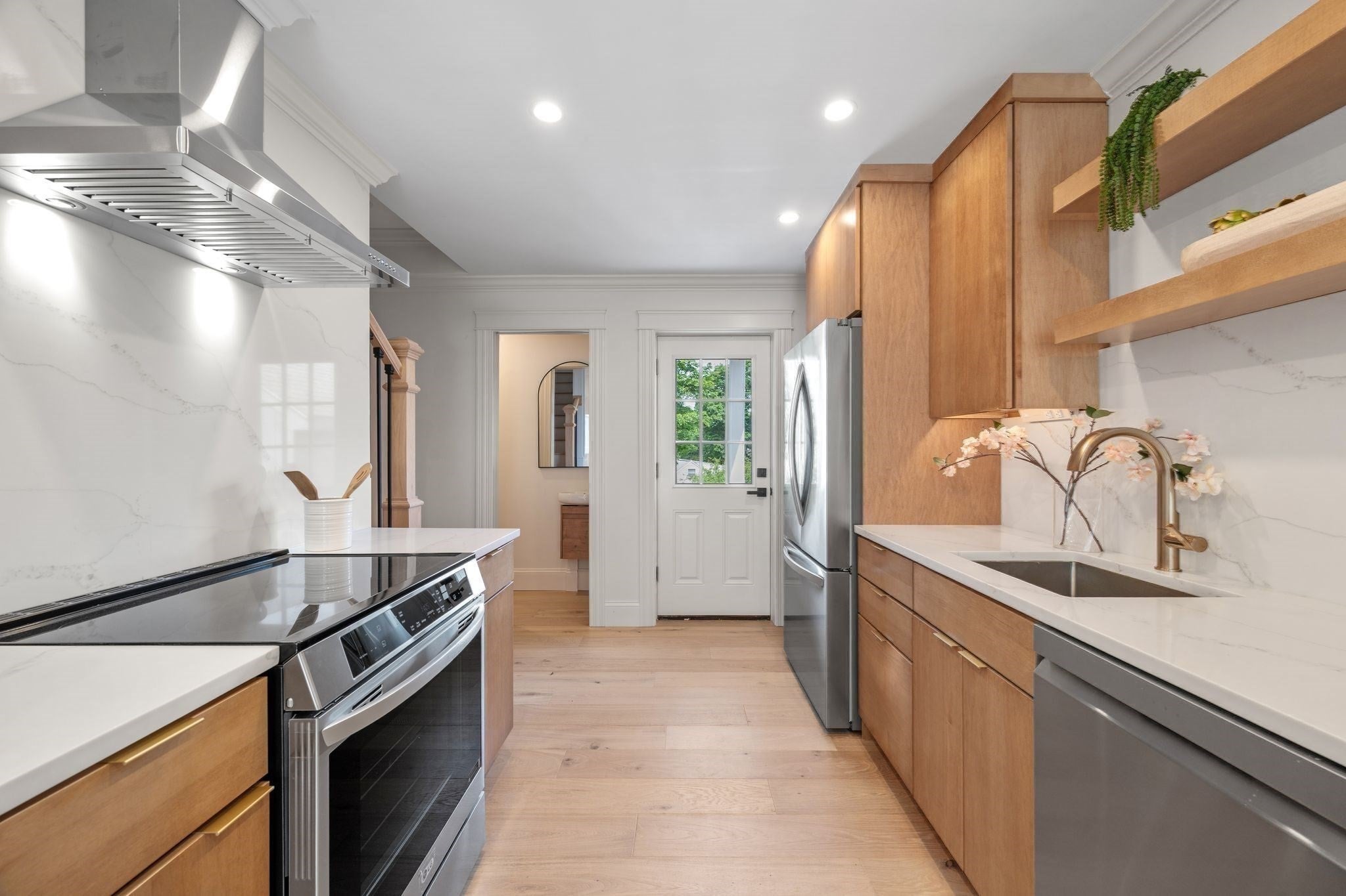 41 Hobart Street #2, Danvers, MA Photo #28