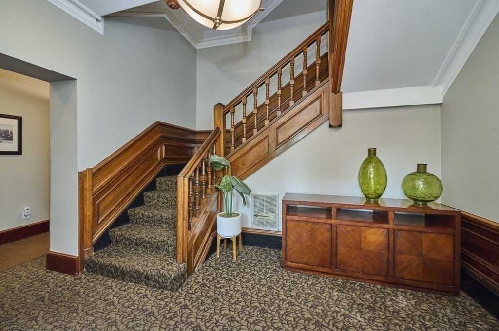 40 Isabella ST #2E, Boston, MA Photo #24