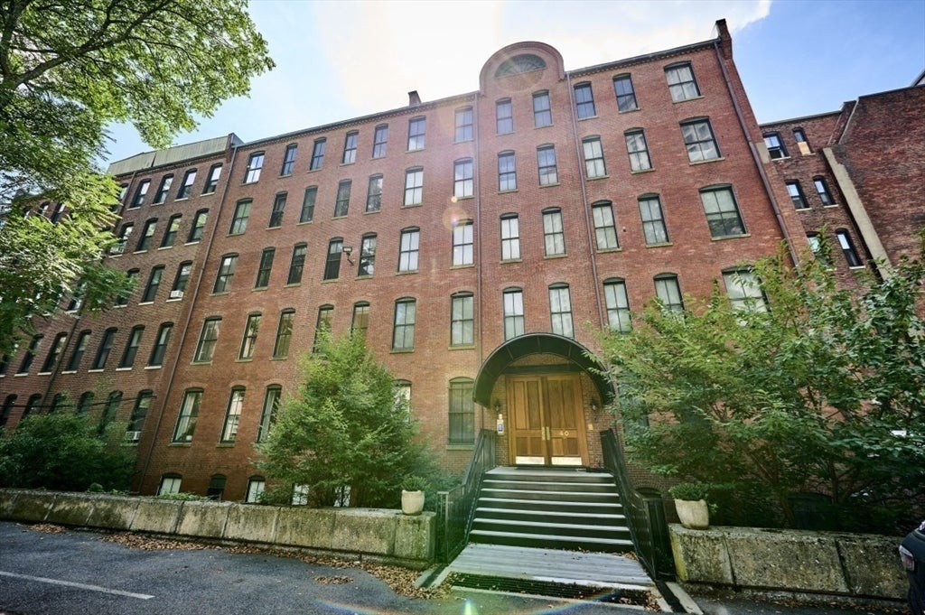 40 Isabella ST #2E, Boston, MA Photo #26