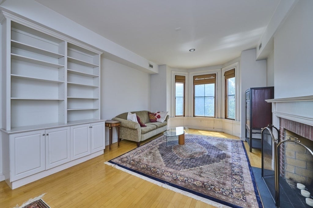 40 Isabella ST #2E, Boston, MA Photo #25