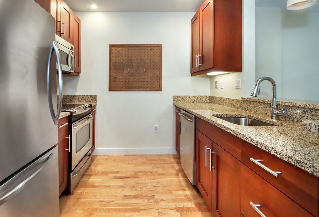 100 Station Landing #207, Medford, MA, 100 Station Landing #207, Medford, MA Photo #7