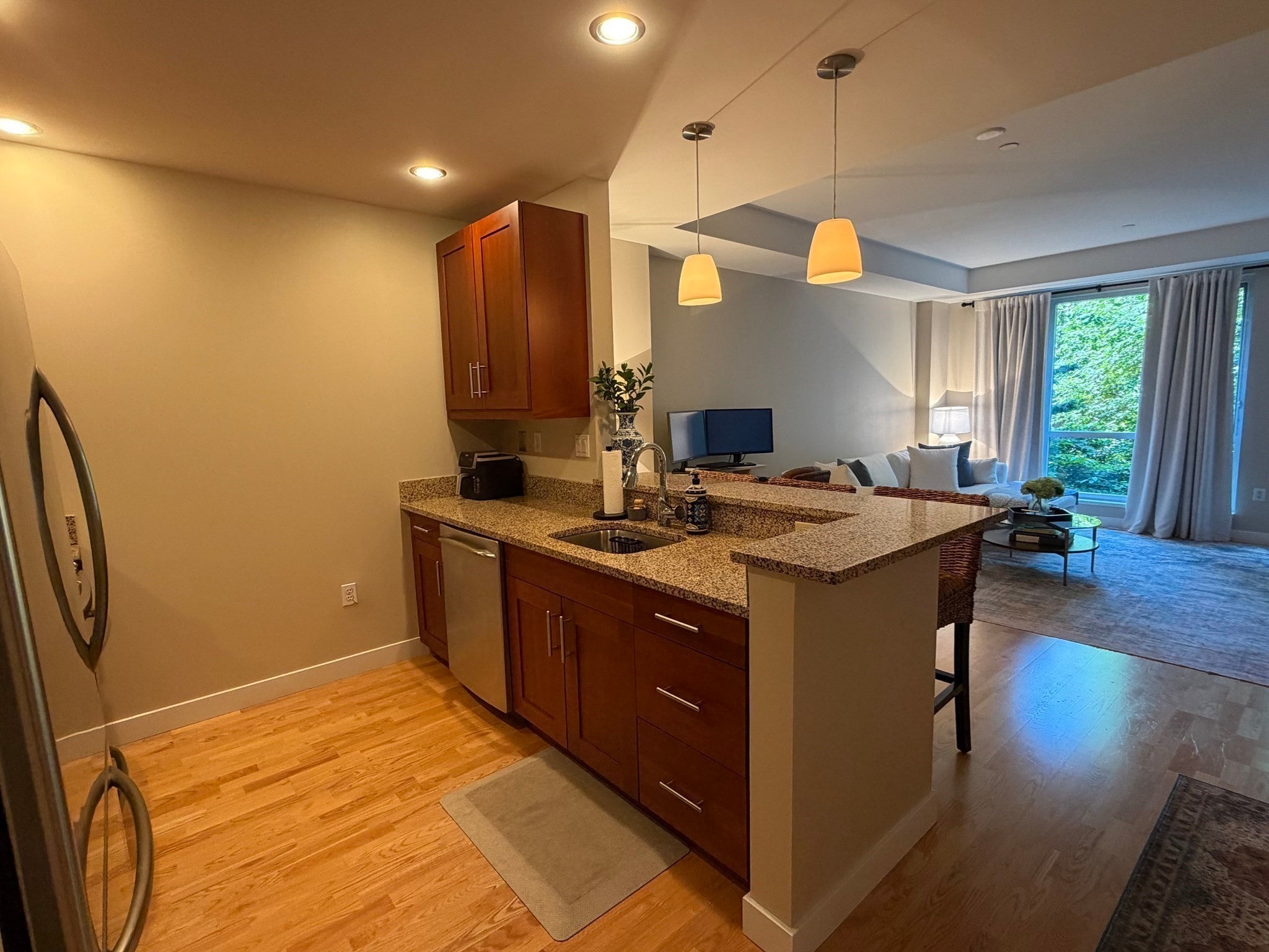 100 Station Landing 207