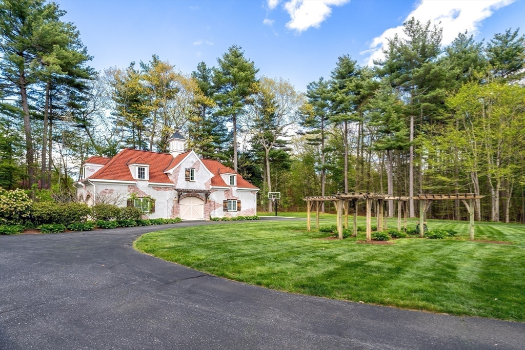 97 Fox Run, Bolton, MA Photo #42