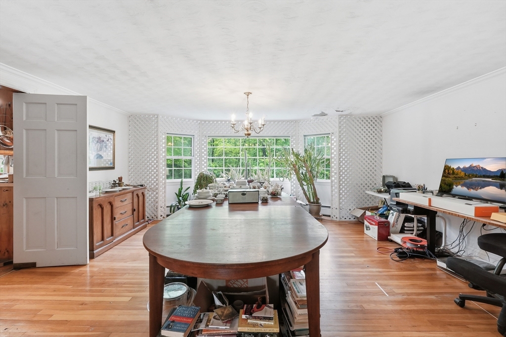 95 Woodridge Rd