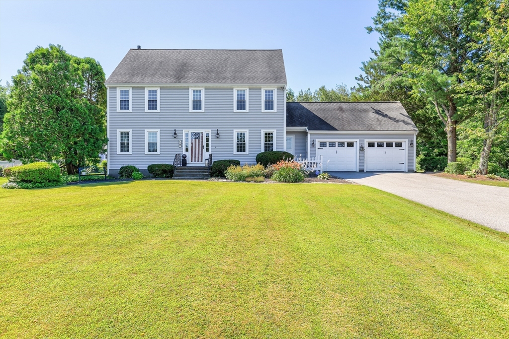 387 W Main St