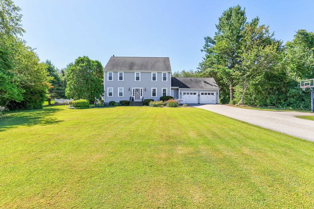 387 W Main St