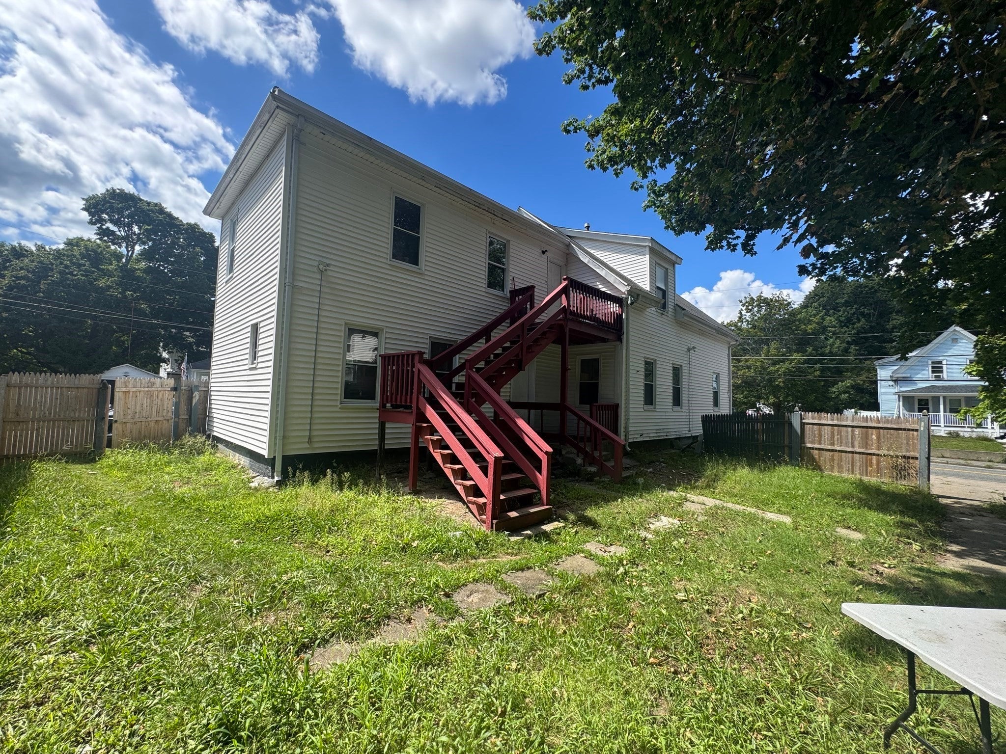 140 Clifton Ave