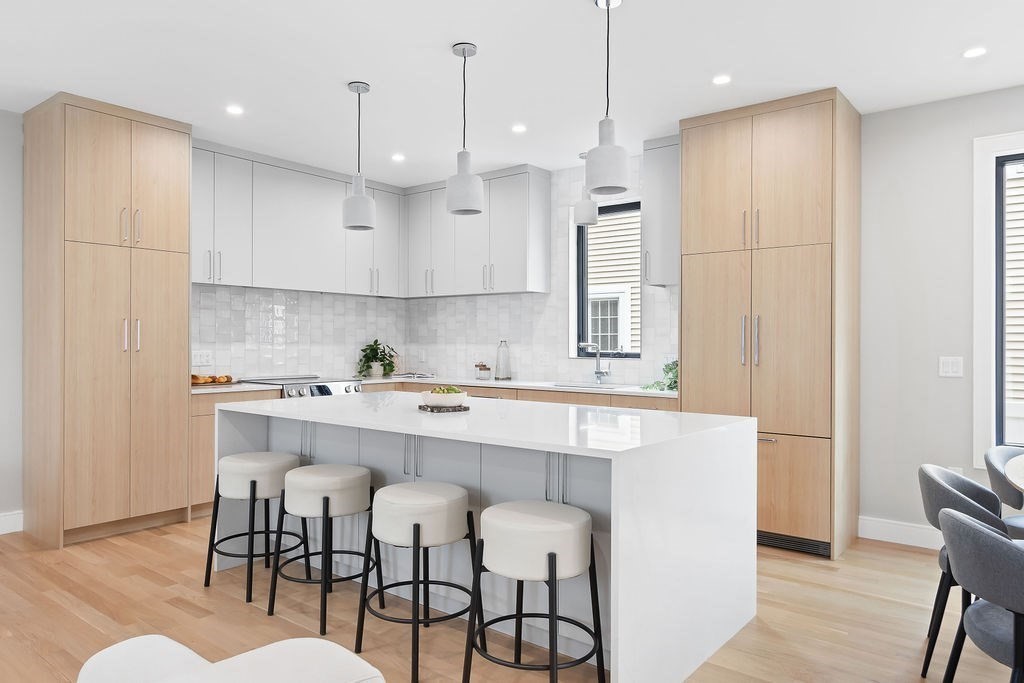 354 Linwood Ave 1
