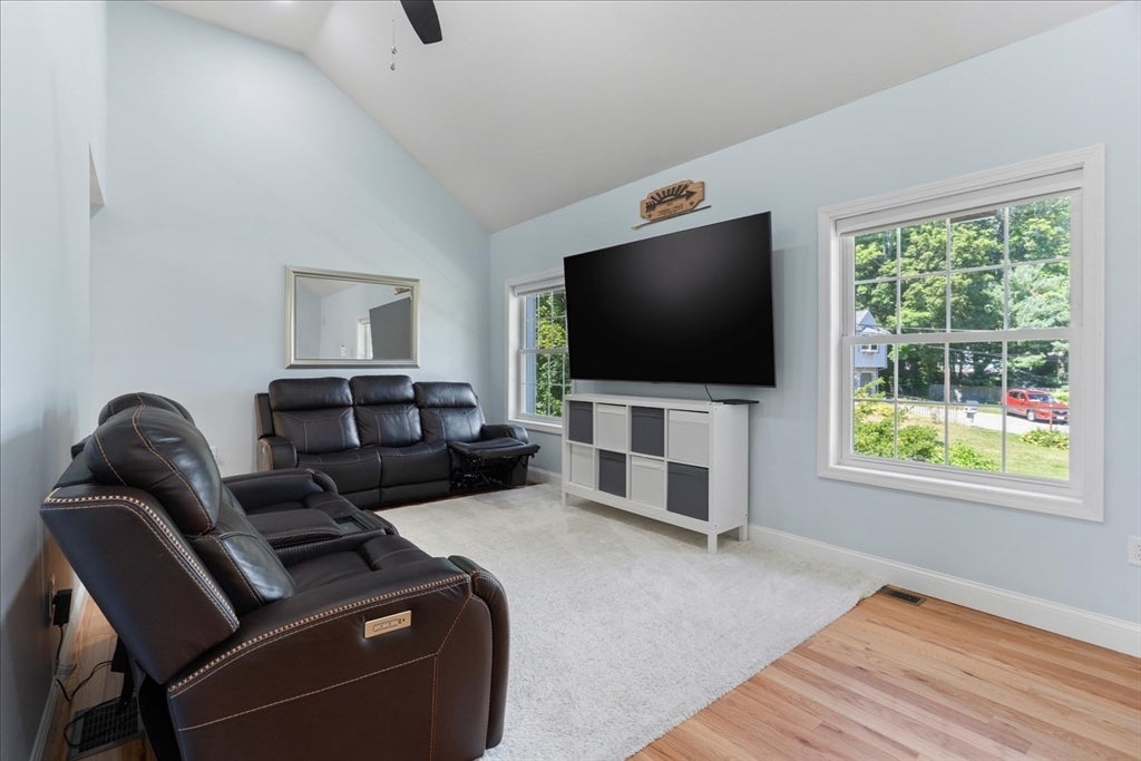 28 Stanley St, North Attleboro, MA, 28 Stanley St, North Attleboro, MA Photo #8