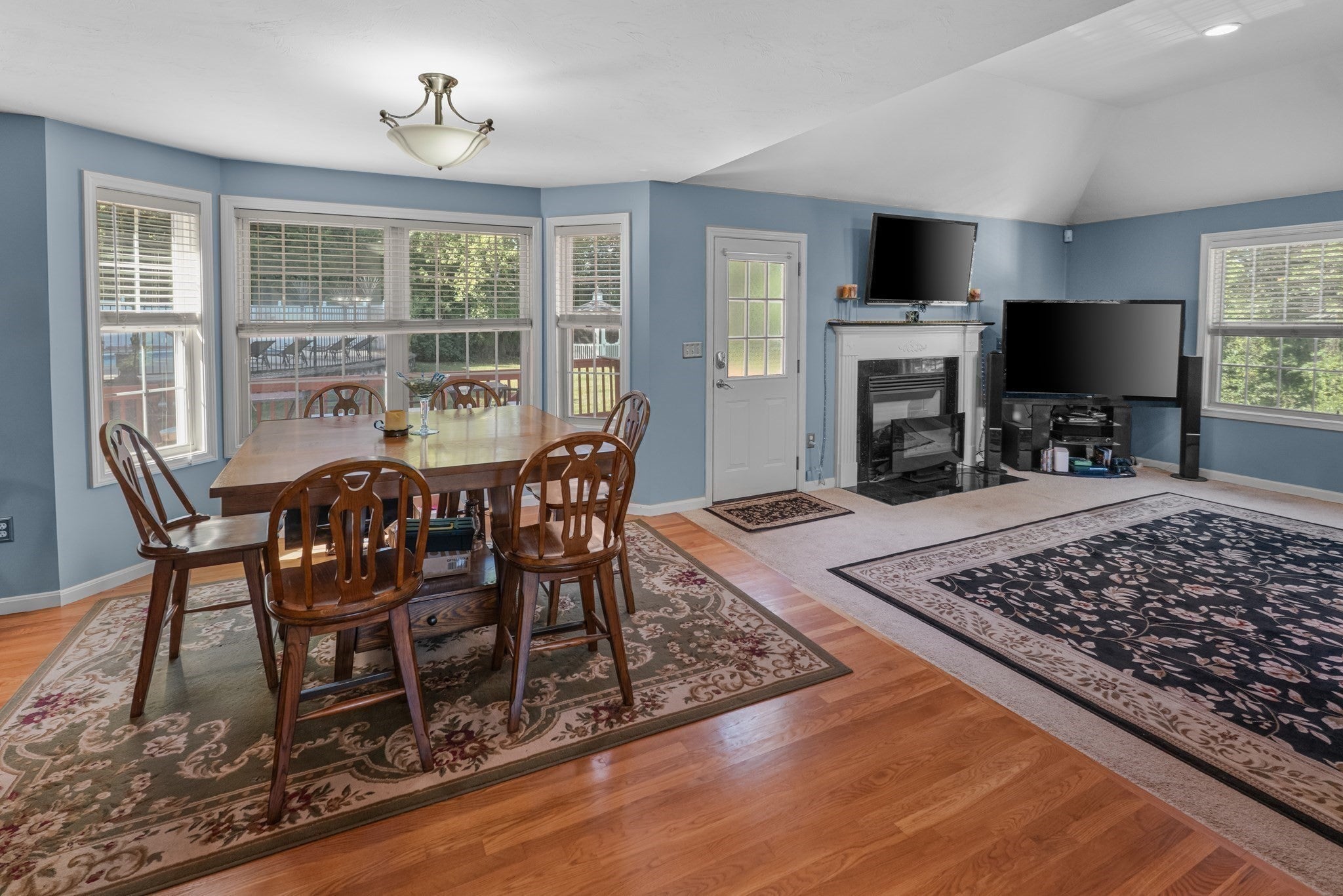 23 Bailey Lane, Georgetown, MA Photo #5