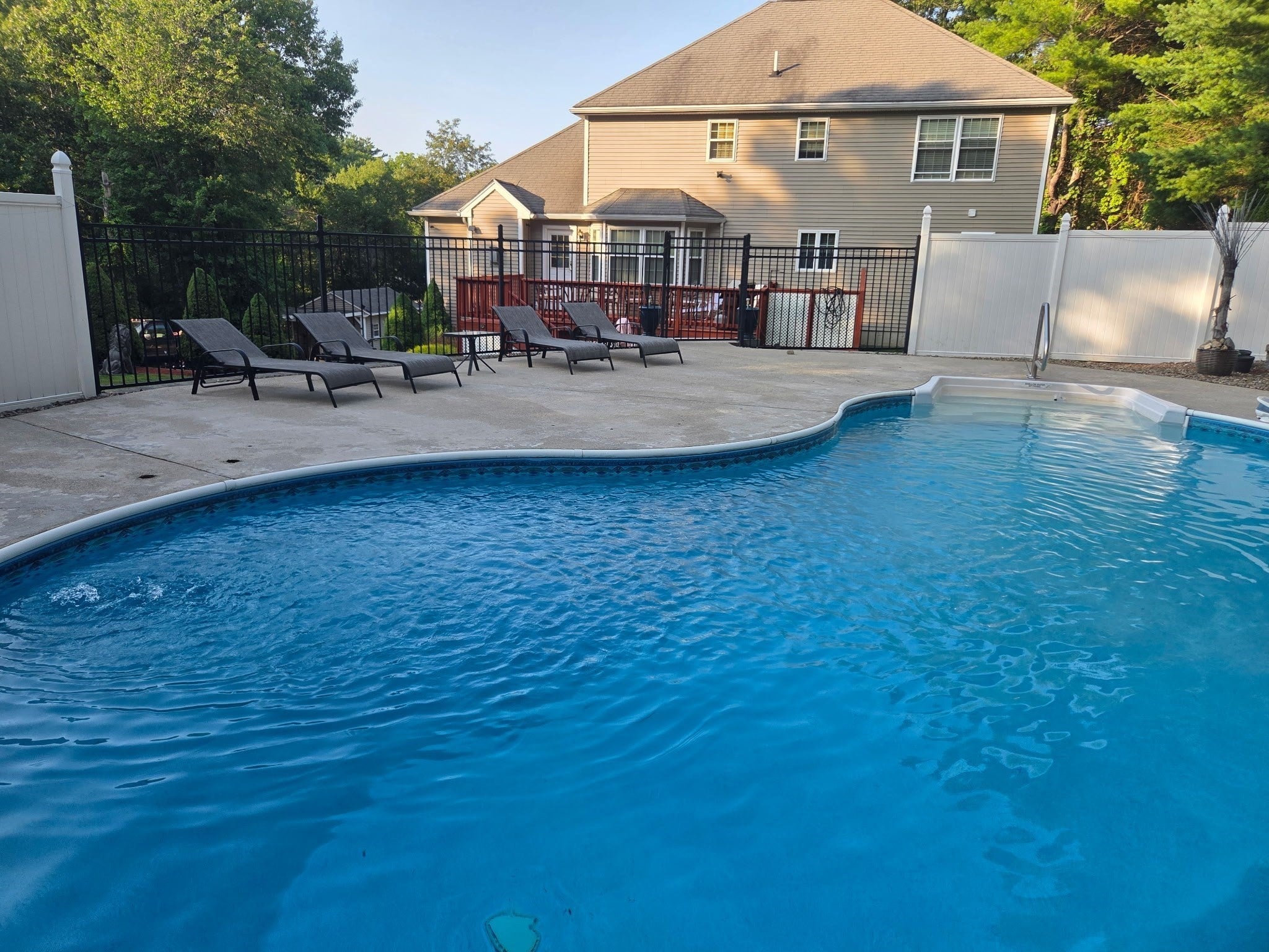 23 Bailey Lane, Georgetown, MA Photo #17