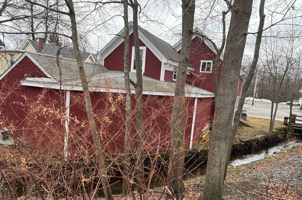 335 North Washington Street