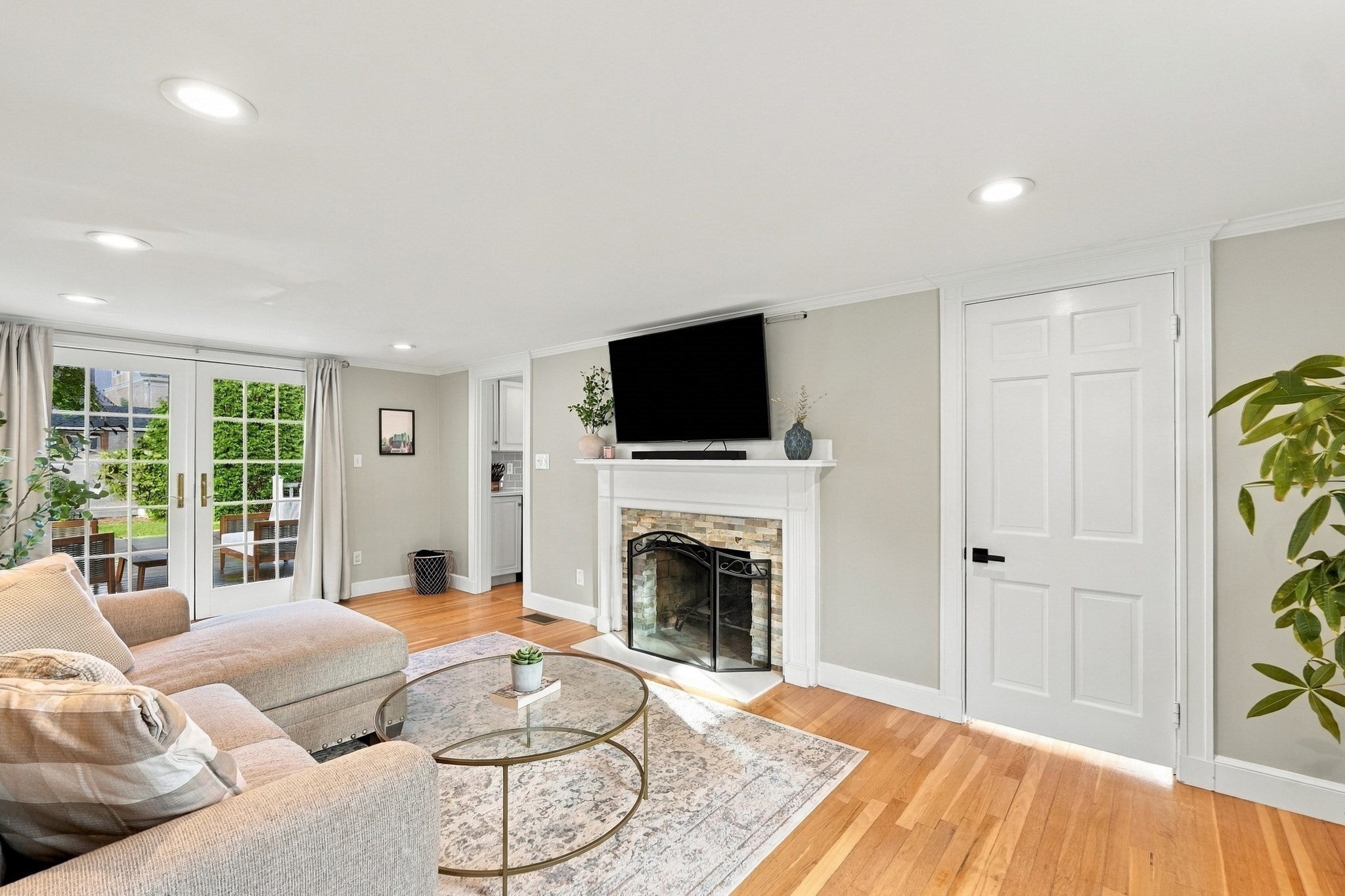 68 French Ave