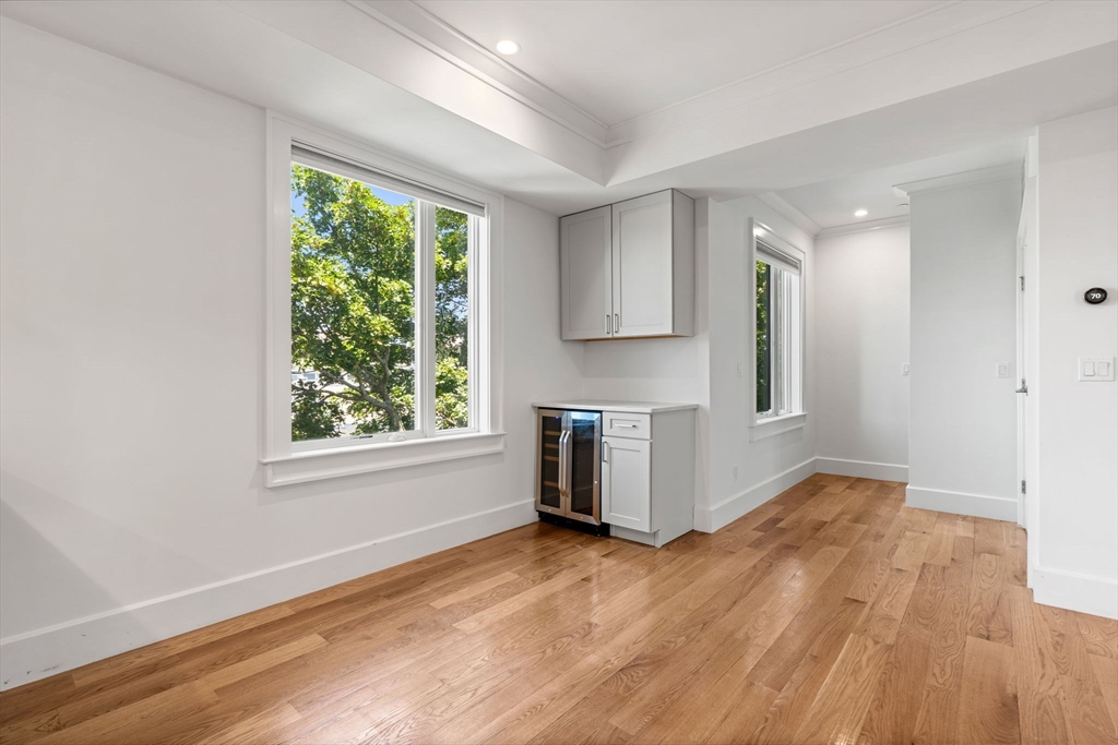 17 Vinton Street PH5