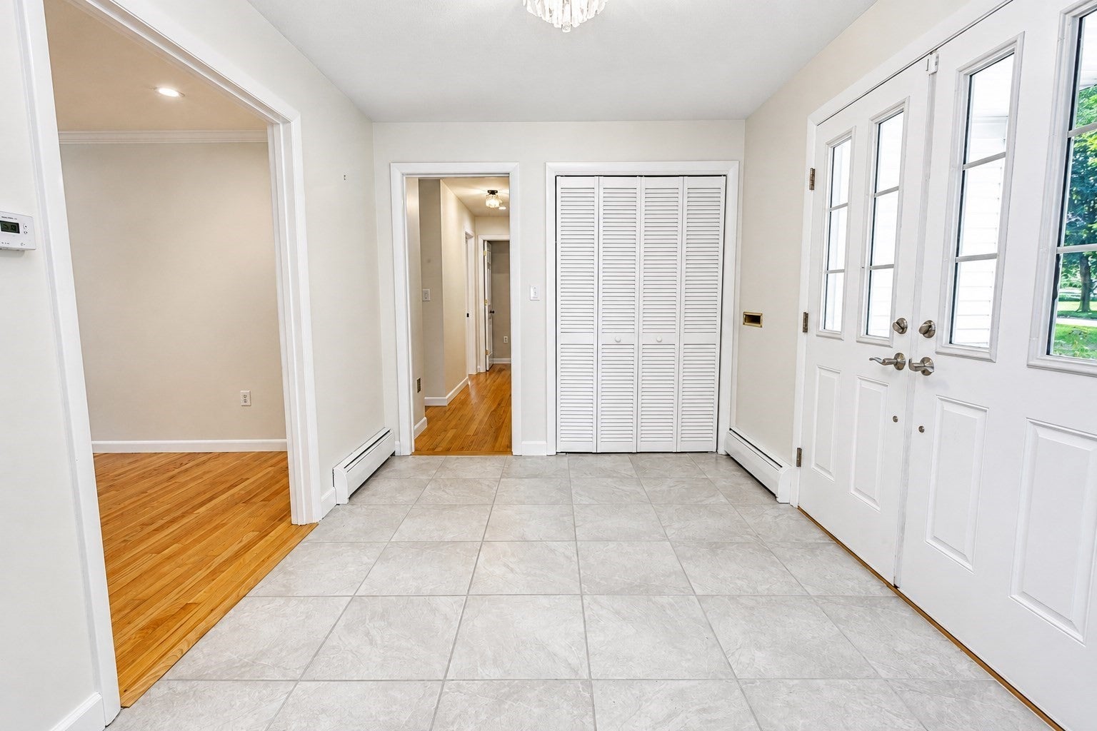 93 Wyndward Rd