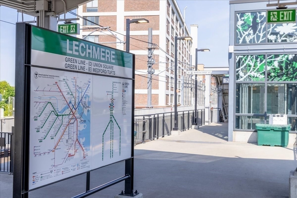 Cambridge, Massachusetts 02141, United States, 1 Bedroom Bedrooms, ,1 BathroomBathrooms,Residential,Pending,133902