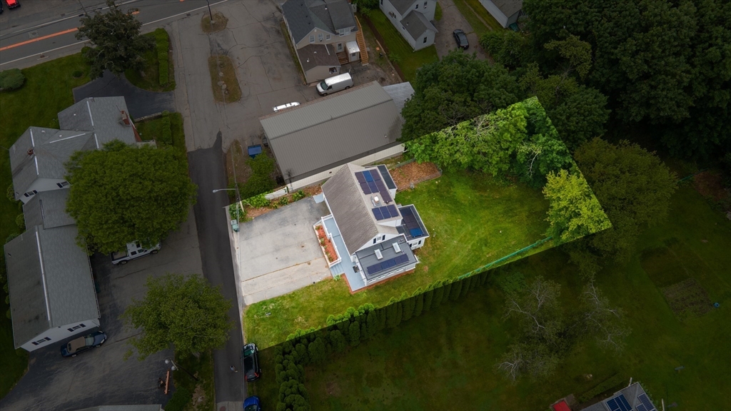 3 Rodman Rd