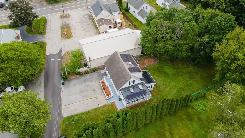 3 Rodman Rd