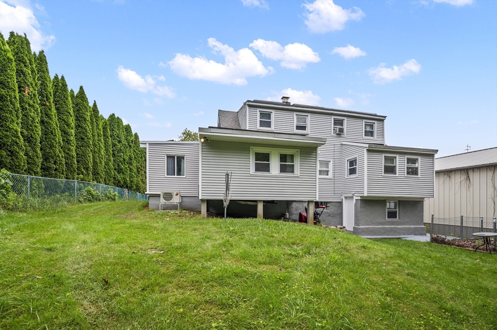 3 Rodman Rd