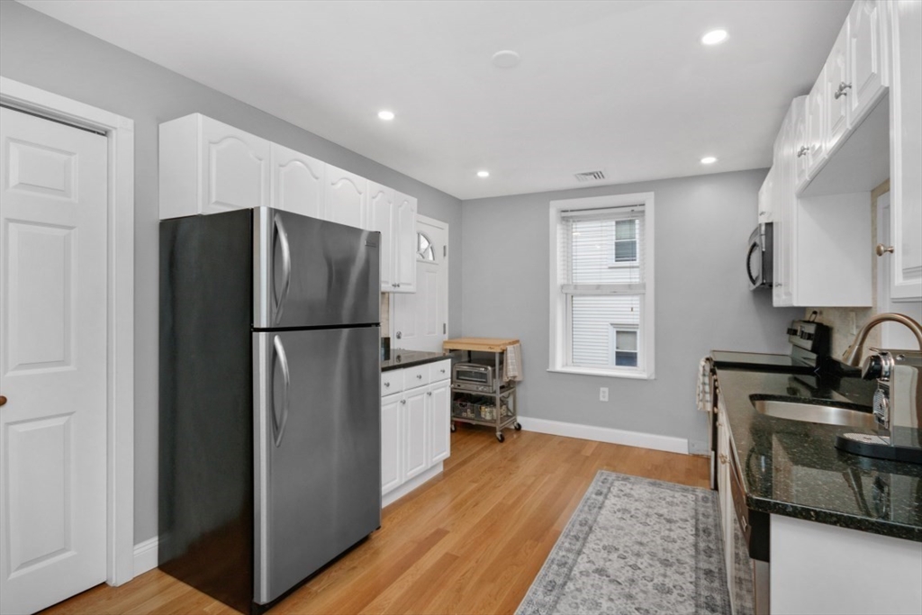 88 Walnut St 2