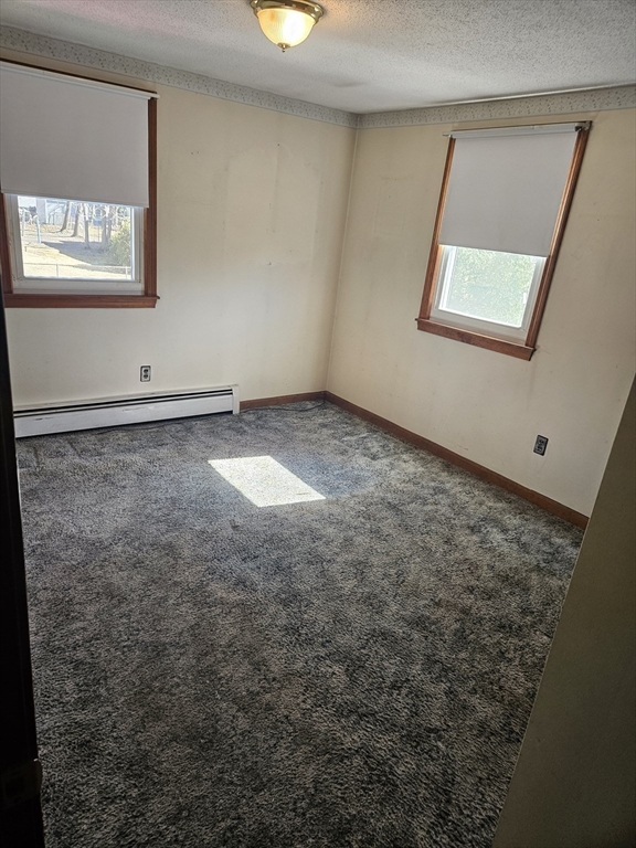 Dracut, Massachusetts 01826, United States, 3 Bedrooms Bedrooms, ,1 BathroomBathrooms,Residential,Pending,114452