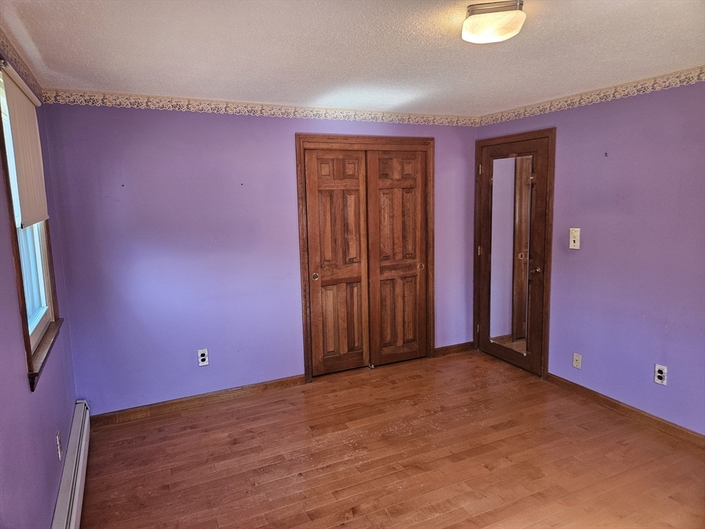 Dracut, Massachusetts 01826, United States, 3 Bedrooms Bedrooms, ,1 BathroomBathrooms,Residential,Pending,114452