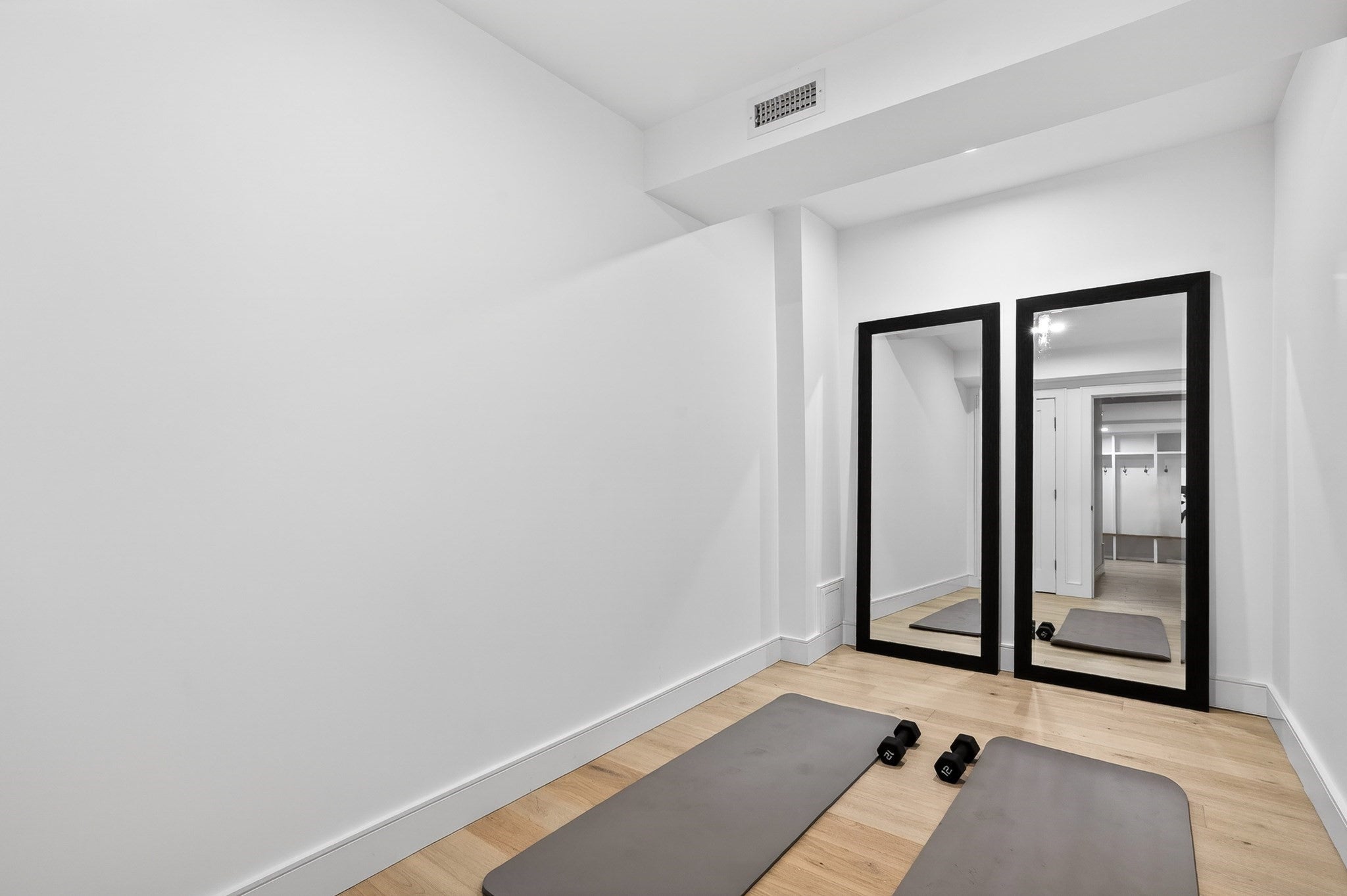 17 Jewett Place #2, Newton, MA, 17 Jewett Place #2, Newton, MA Photo #28