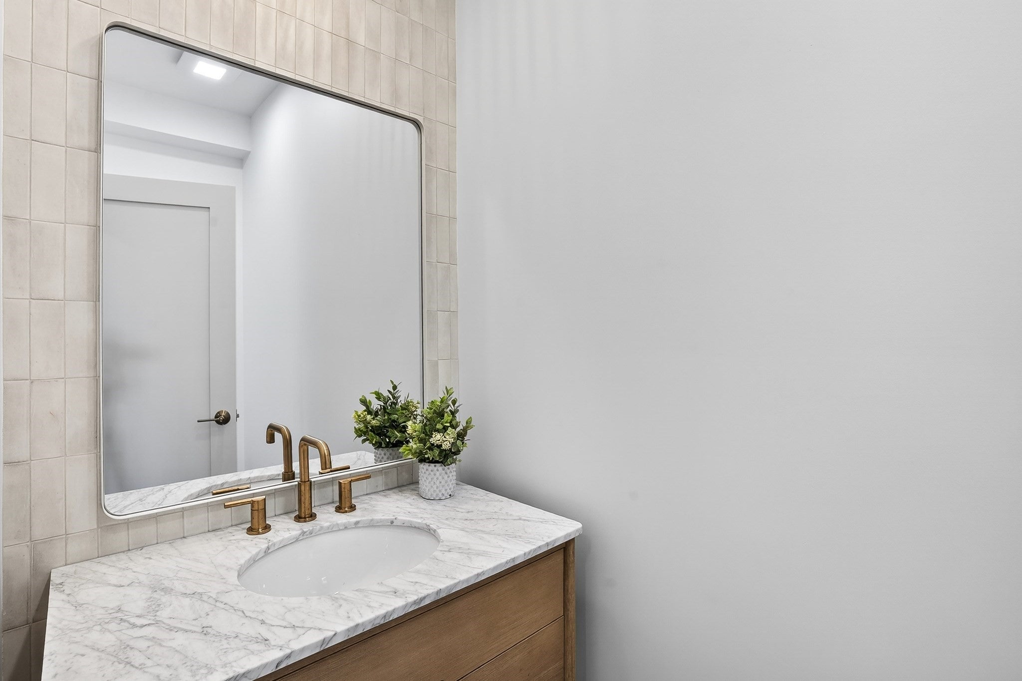 17 Jewett Place #2, Newton, MA, 17 Jewett Place #2, Newton, MA Photo #11
